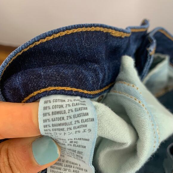 Abercrombie & Fitch Erin Distressed Perfect Stretch Jeans - Picture 9 of 9